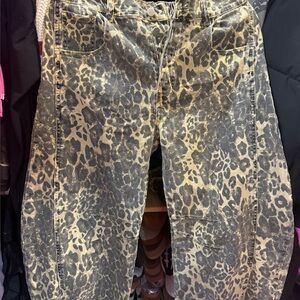 Leopard Print barrel Jeans